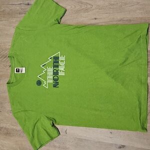 EUC The North Face Tee Shirt Large